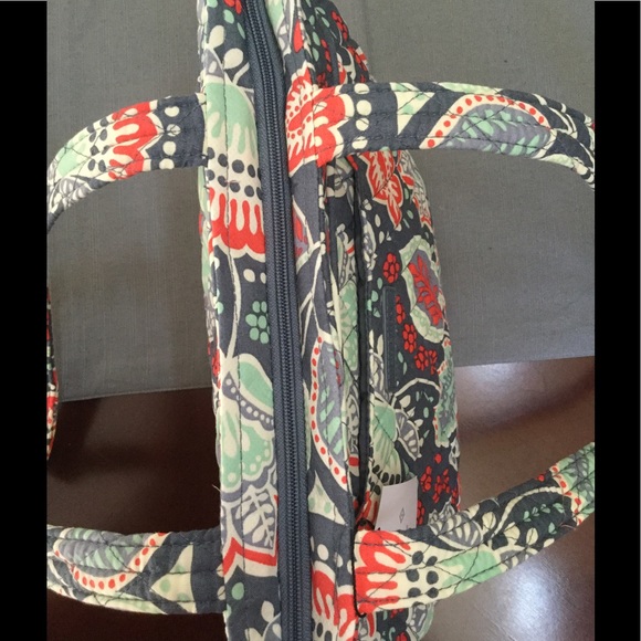 NWT VERA BRADLEY MANDY SHOULDER BAG - Picture 3 of 4